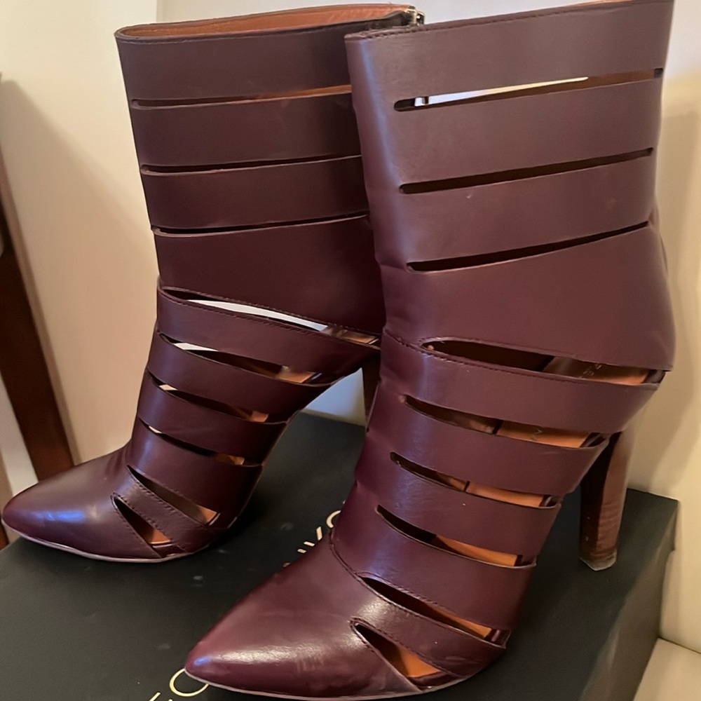 Rebecca Minkoff brown Derea boots size 9